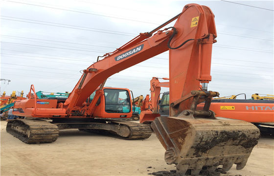 22 toneladas de excavadora original usada Doosan DH225 con capacidad de 0.39-1.49 m3