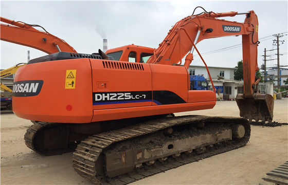 22 toneladas de excavadora original usada Doosan DH225 con capacidad de 0.39-1.49 m3