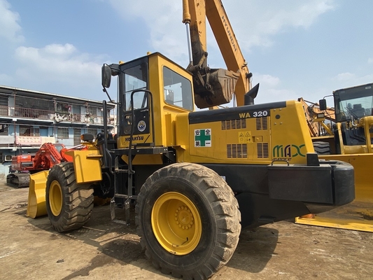 3-5 toneladas de segunda mano Komatsu WA320-3 Cargador de ruedas Cargador delantero usado