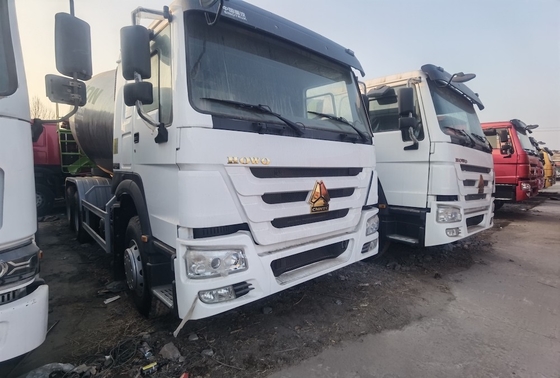 Camión de mezcla de hormigón de segunda mano SINOTRUK HOWO 6x4 380HP Camión de mezcla de hormigón usado