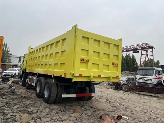 Usado HOWO SINOTRUK camión de basura 8x4 de segunda mano HOWO 375 HP camión de tirón para la venta