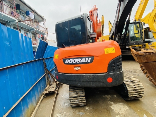 6 toneladas de original usado Doosan DH60-7 Excavadora de rastreo de segunda mano con 0,09-0,2 m3 de capacidad de cubo