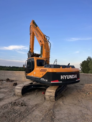 22 toneladas de segunda mano Hyundai R225 Excavadora Crawler Usada 112 KW Potencia del motor y 1,05 M3 Capacidad de cubo