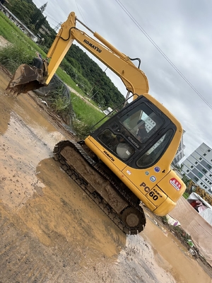 Excavadora de recorrido Komatsu PC60-7 usada de 6 toneladas de segunda mano Excavadora pequeña PC35/PC55/PC56/PC60/PC78