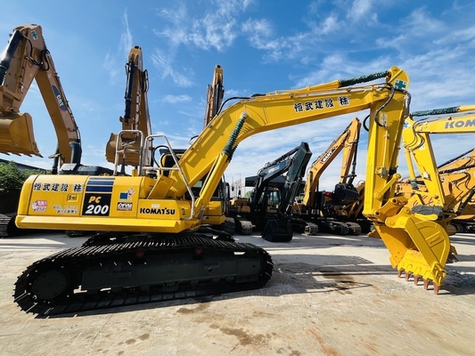 Excavadora Komatsu PC200-8 de segunda mano, también utilizada